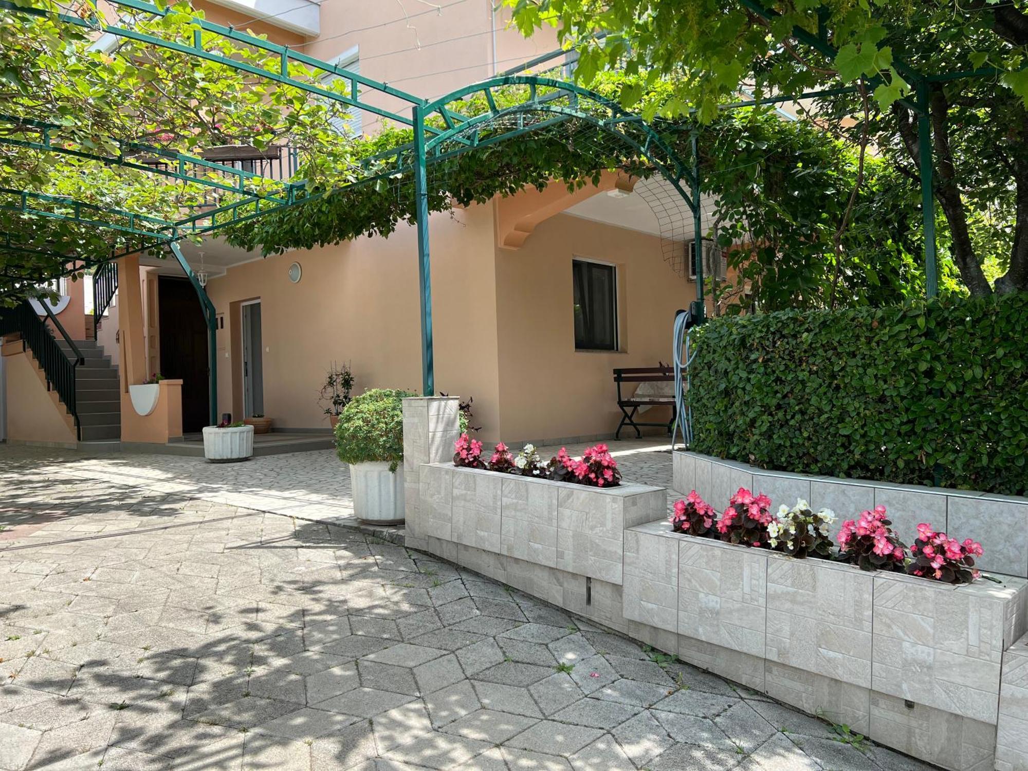 Apartman Ahmicic Crikvenica Eksteriør bilde